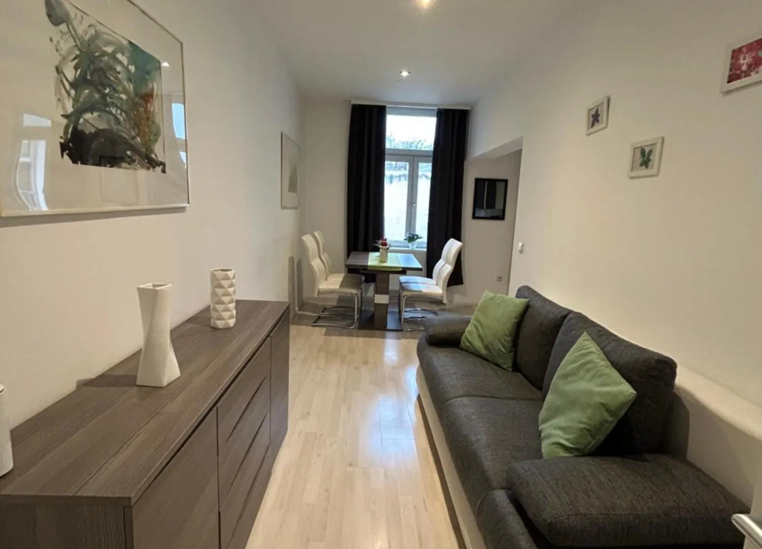 Schoene, Helle Wohnung In Stadtnaehe Vienna 0*,  Austria
